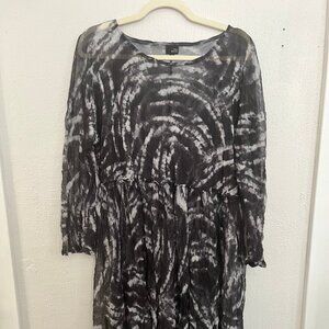 Lisa Bayne Sheer Crinkled Mesh Tie Dye Midi Dress | Black & White
